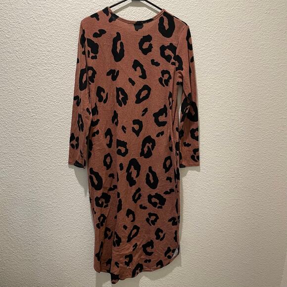 BomBom Leopard Print Knit Midi Dress, Size Small, Excellent Used Condition - Picture 3 of 3